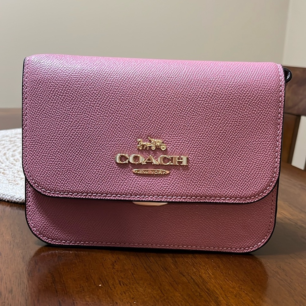 Mauve pink coach crossbody (Mini Brynn crossbody)
